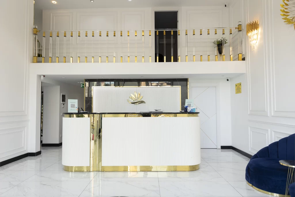 Linemed Ataşehir · Reception desk