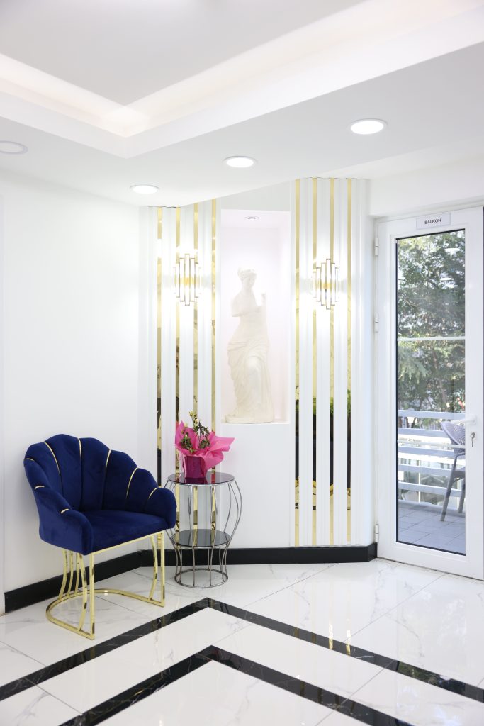 Linemed Levent · Interior and staircase